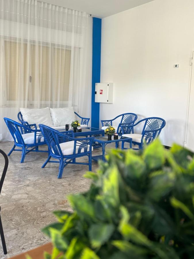 Albergo B&B Serafini Римини Екстериор снимка